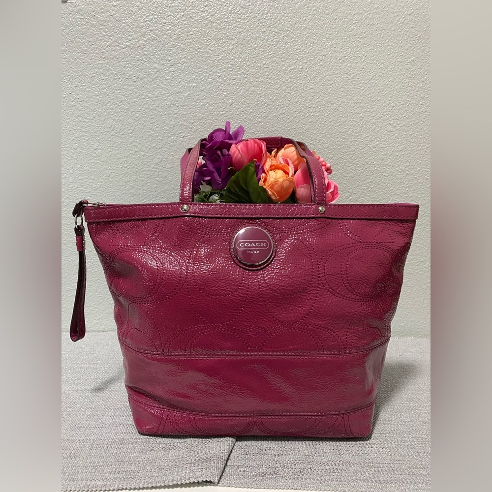 Coach handbag